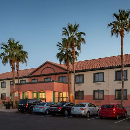 Baymont By Wyndham Phoenix I-10 Near 51St Ave Exteriör bild