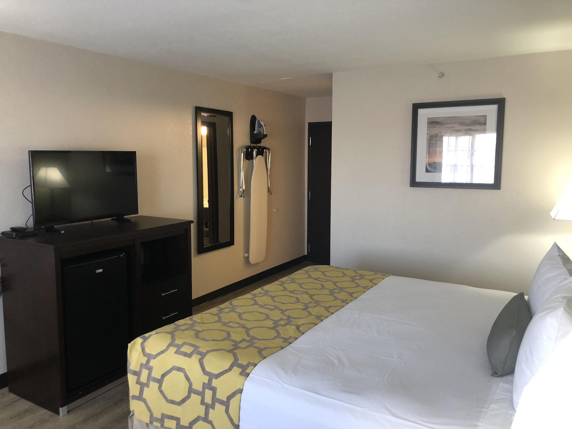 Baymont By Wyndham Phoenix I-10 Near 51St Ave Exteriör bild