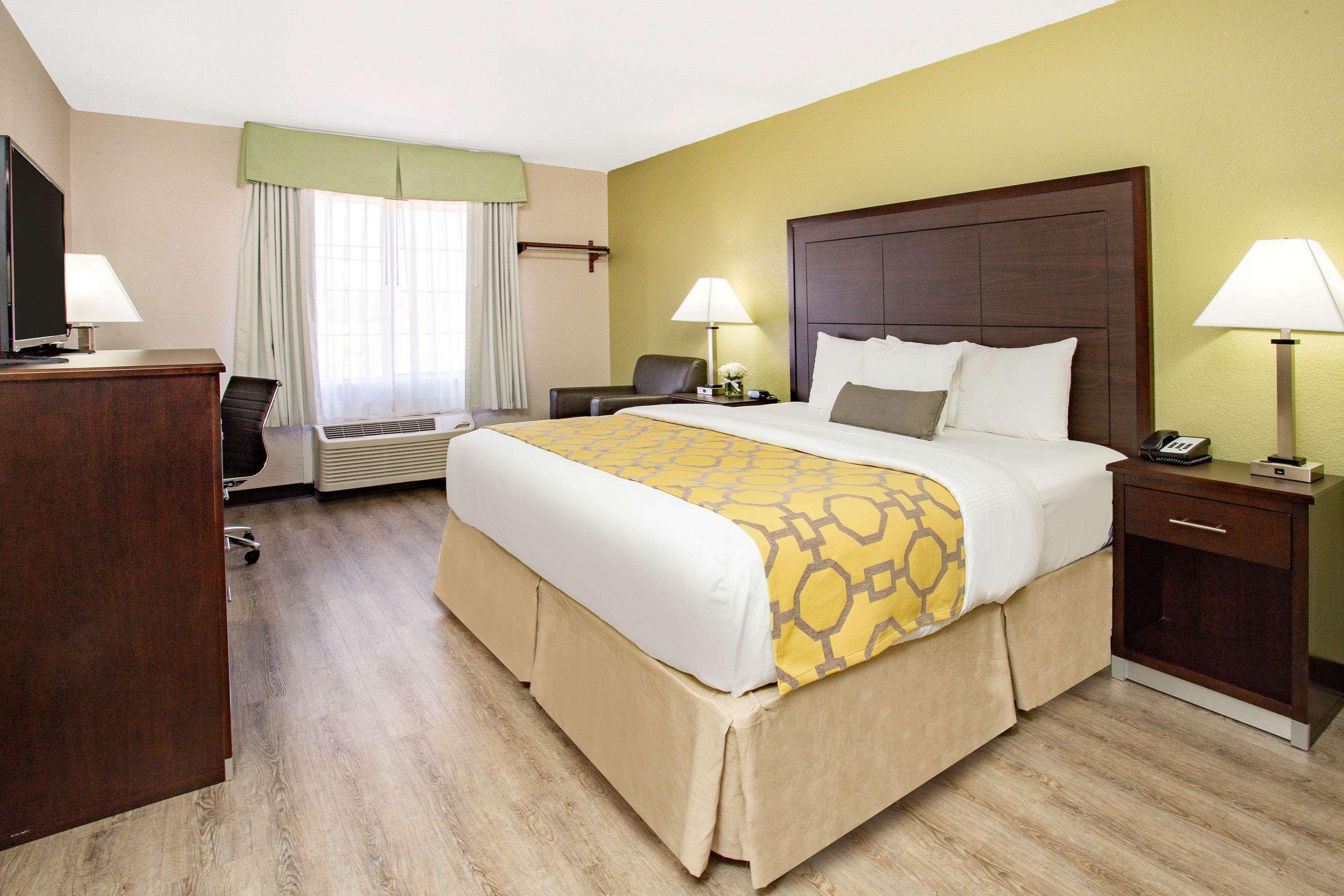Baymont By Wyndham Phoenix I-10 Near 51St Ave Exteriör bild