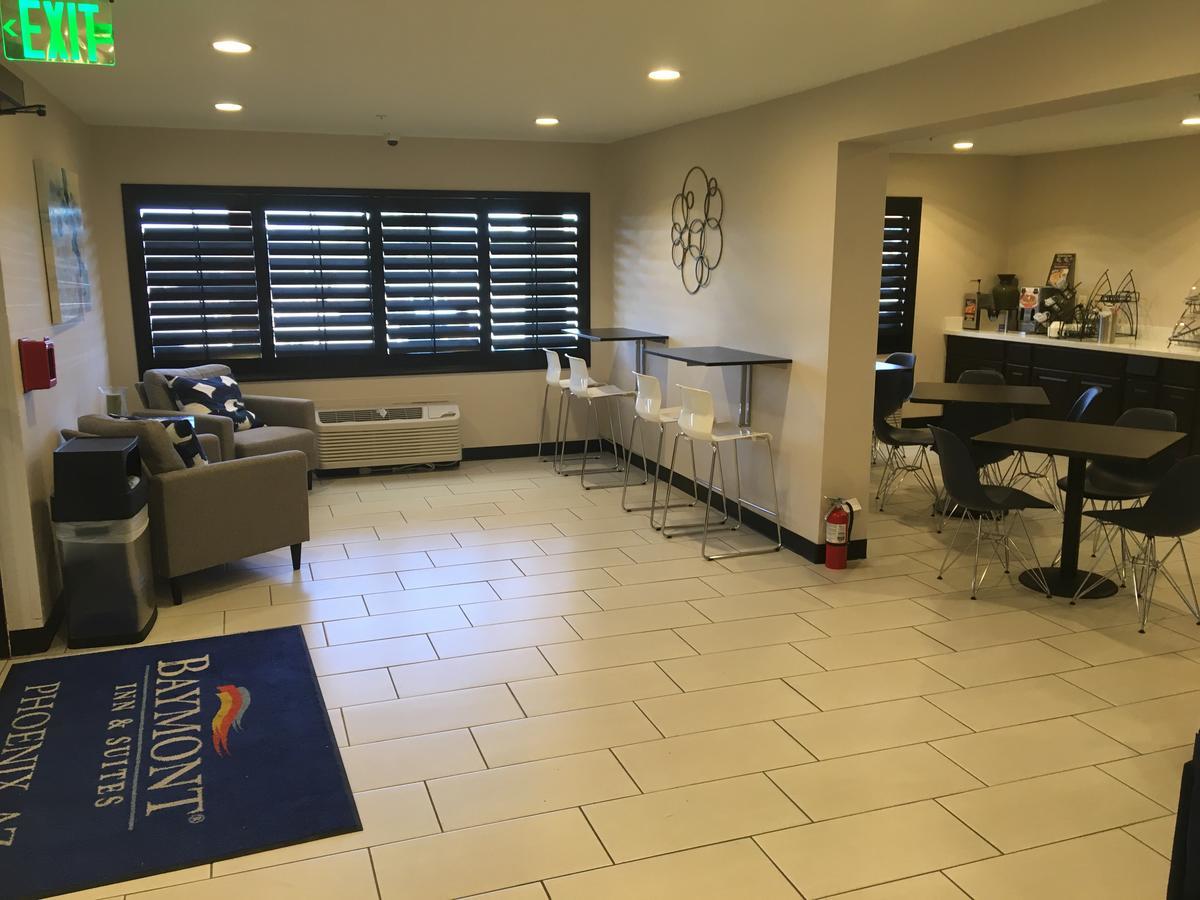 Baymont By Wyndham Phoenix I-10 Near 51St Ave Exteriör bild